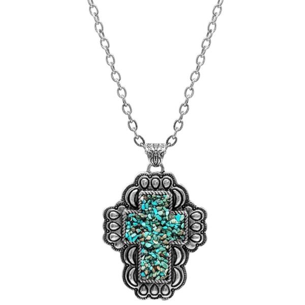 WESTERN STYLE TURQUOISE CHIP CROSS PENDANT NECKLACE