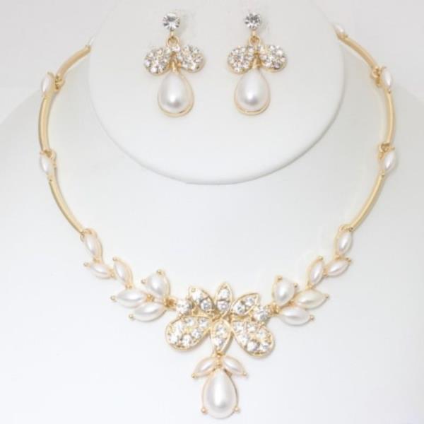 PEARL FLOWER RHINESTONE METAL NECKLACE