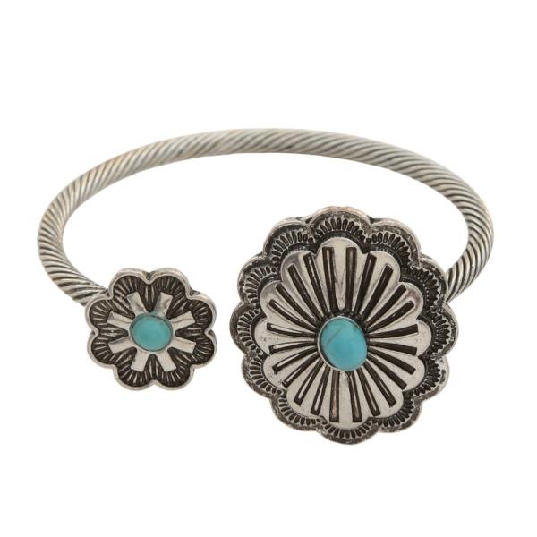 WESTERN DOUBLE CONCHO CUFF METAL BRACELET