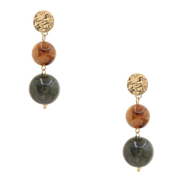 BALL BEAD HAMMERED METAL DISC DANGLE EARRING