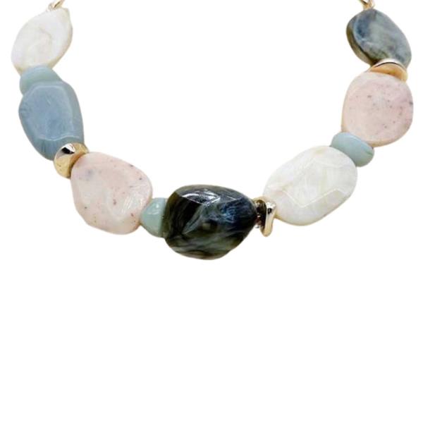 FLAT STONE METAL BEAD NECKLACE