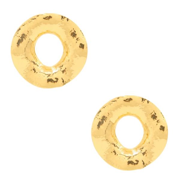 SDJ ROUND METAL EARRING