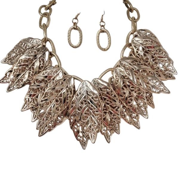 SCULPTED LEAF-MOTIF METAL PANELS WITH INTRICATE TEXTURE CHUNKY STATEMENT NECKLACE EARRING SET