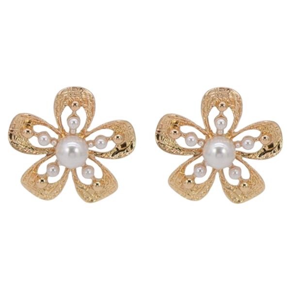 METAL PEARL FLOWER STUD EARRING
