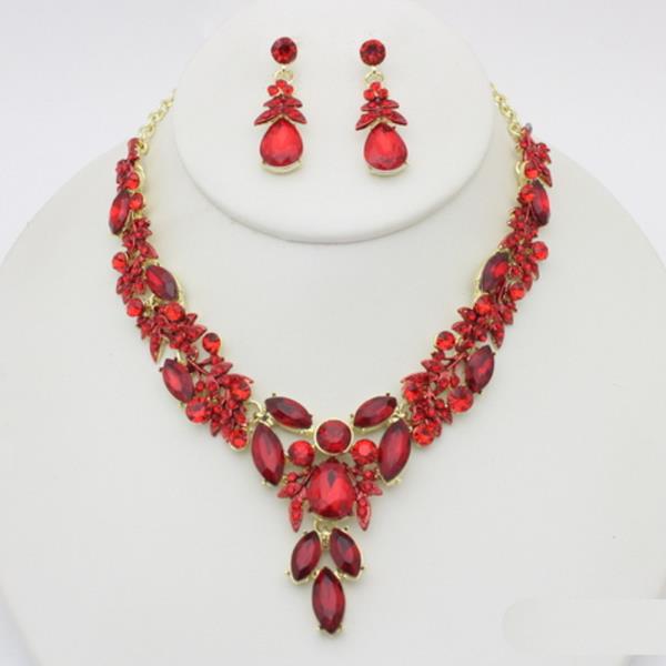 RHINESTONE FLORAL MARQUISE STATEMENT NECKLACE EARRING SET