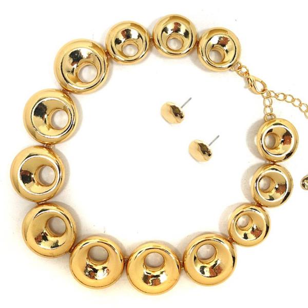 TEXTURED METAL ROUND DISC NECKLACE EARRING SET