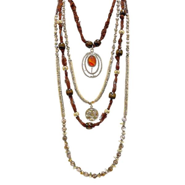 OVAL STONE PENDANT BEADED LAYERED NECKLACE