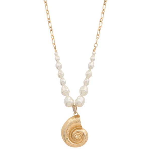 SEASHELL PENDANT PEARL BEAD NECKLACE