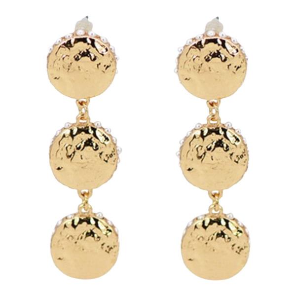 TEXTURED METAL TRIPLE ROUND DANGLE EARRING