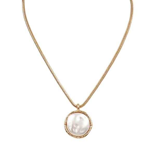 PEARL PENDANT NECKLACE
