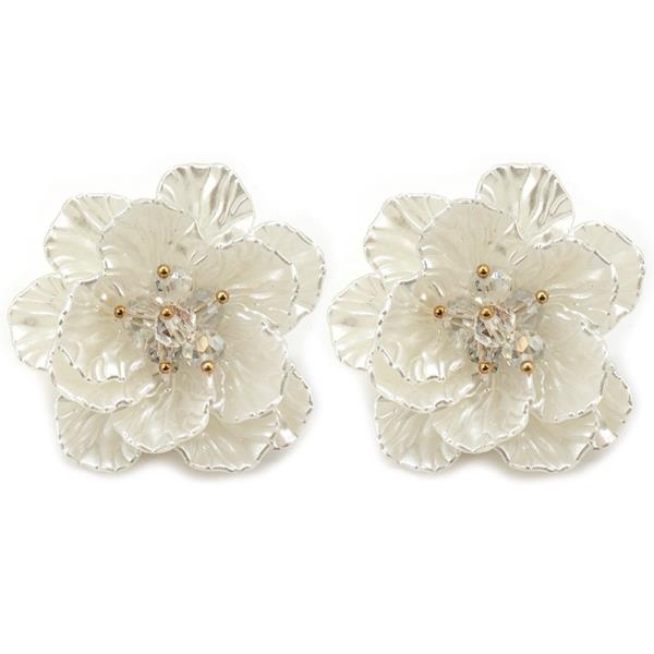 FLORAL RESIN STUD EARRINGS