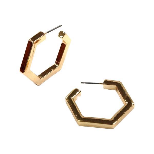 POLISHED METAL HEXAGON HOOP EARRING