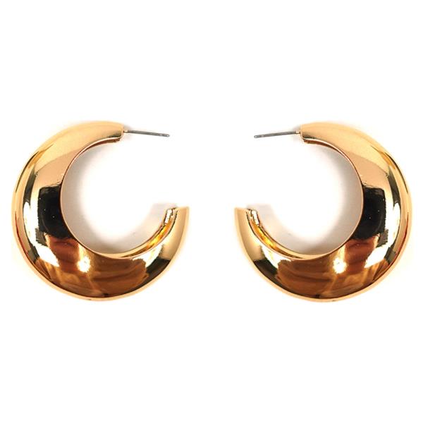 METAL CHUNKY HOOP EARRING