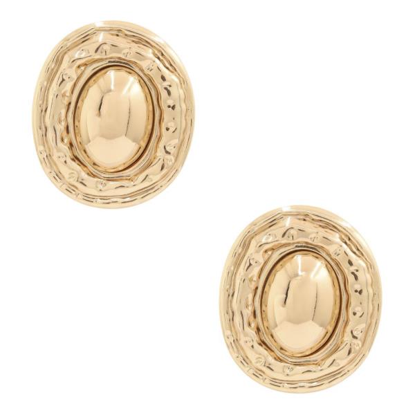 OVAL METAL EARRING