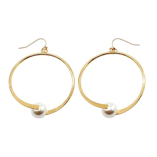 OPEN CIRCLE PEARL FISH HOOK