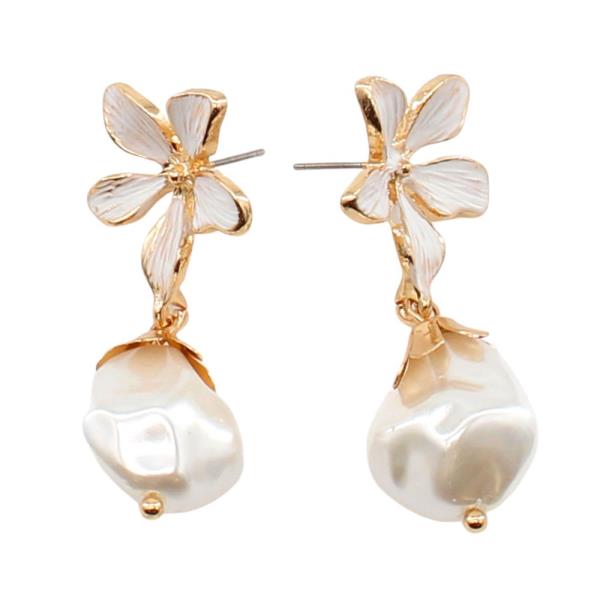 PEARL BEAD FLOWER DANGLE EARRING