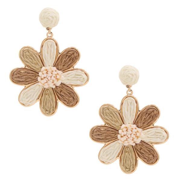 RAFFIA FLOWER DANGLE EARRING