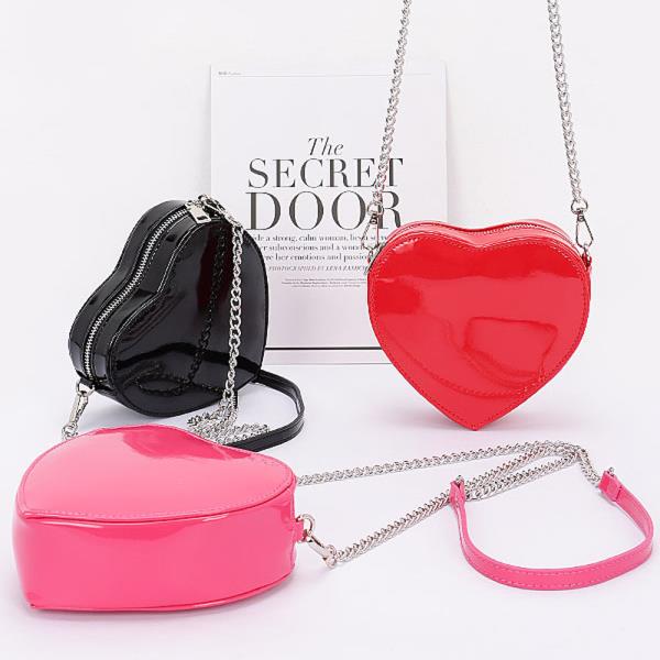 ENAMEL HEART SHAPE CROSSBODY BAG