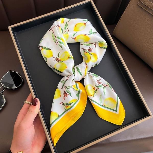 LEMON PATTERN SILKY BANDANA NECK SCARF