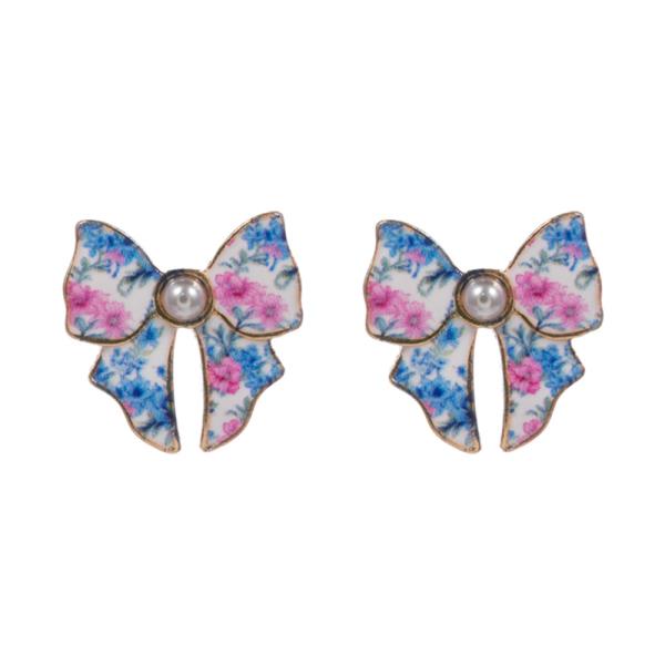 BOW SHAPED ENAMELED CASTING W/ FLOWER PATTERN EARRING