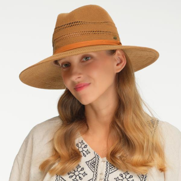 CC KNITTED PANAMA HAT WITH SUEDE BAND