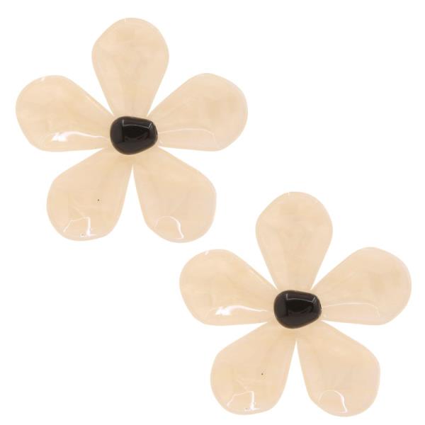 ACETATE FLOWER EARRING