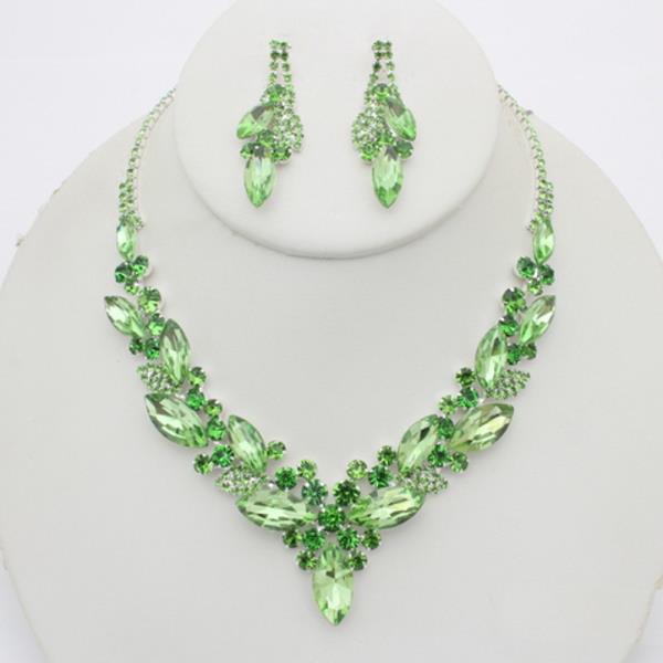 RHINESTONE LEAF CLUSTER NECKLACE EARRING SET