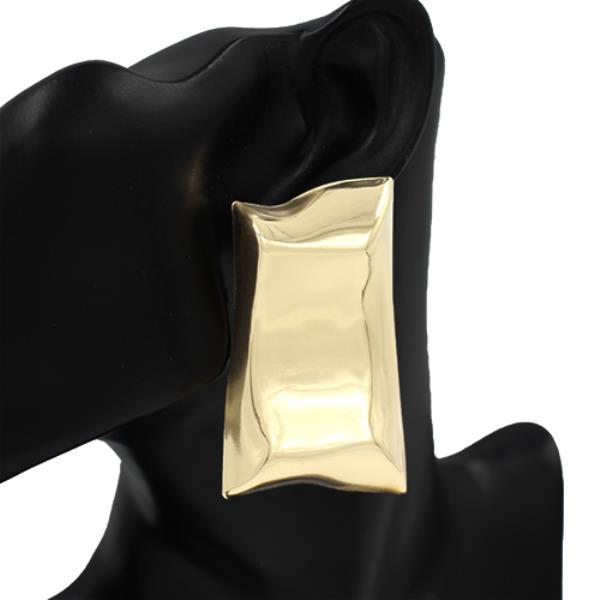 CURVED RECTANGLE BOLD STATEMENT STUD EARRING