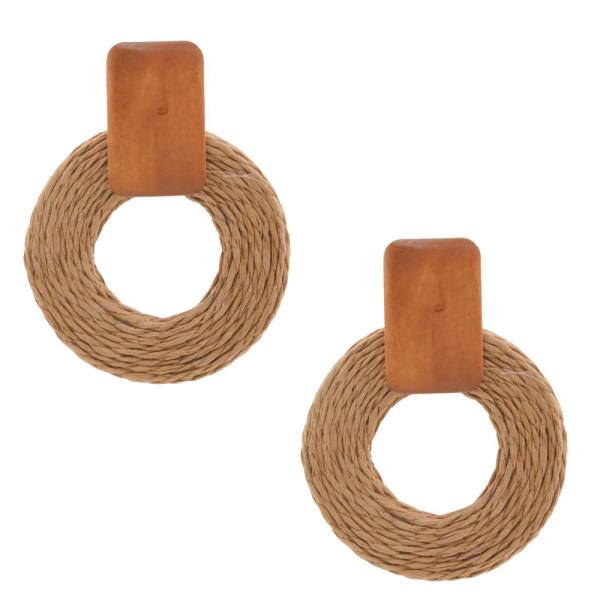 TWINE WOODEN RECTANGLE EARRING