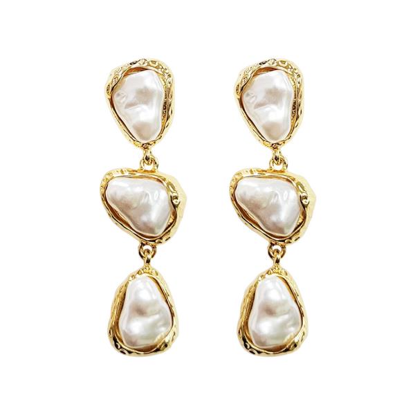 PEARL DROP POST EARRING
