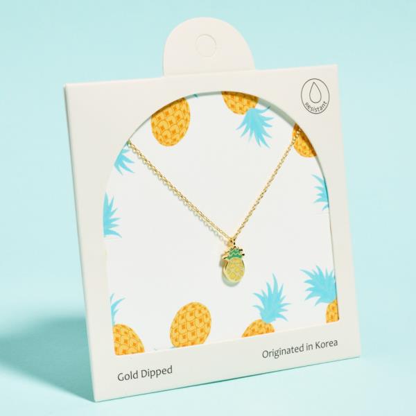 PINEAPPLE SHAPED GOLD-DIPPED PENDANT SHORT NECKLACE WATER RESISTANT
