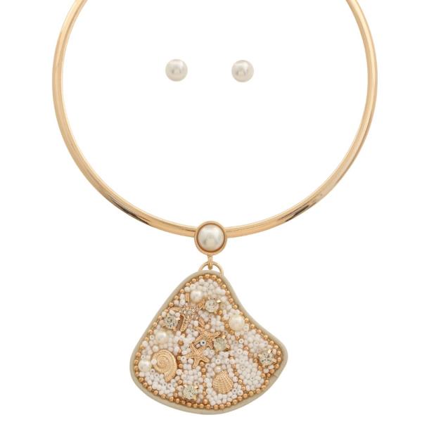 SEASHELL BEADED PENDANT METAL NECKLACE