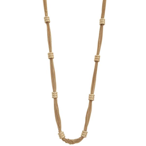 METAL CHAIN NECKLACE