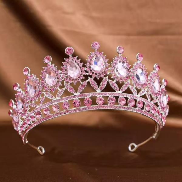 CRYSTAL RHINESTONE TIARA