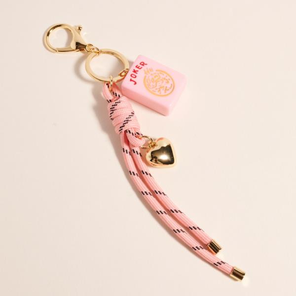 DROP WHT MAHJONG W/ PUFFY HEART AND GREEN CORD KEYCHAIN
