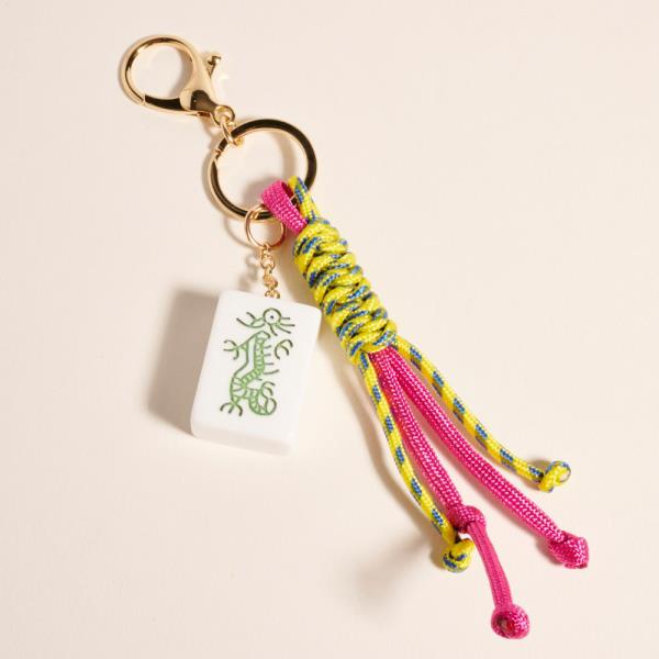 DROP WHT MAHJONG WITH HPK, YLW CORD KEY SINGLE KEYCHAIN