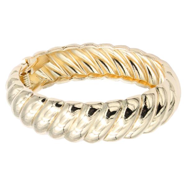 GOLD PLATED HINGED BANGLE BRACELET