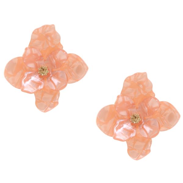 FLOWER SHAPE EARRING