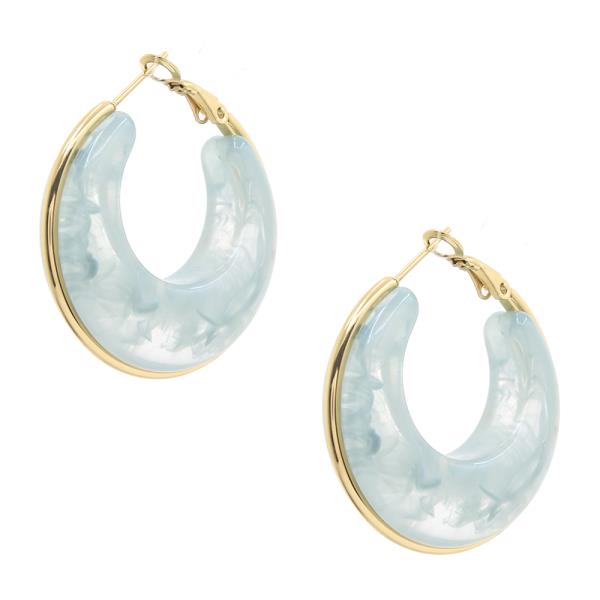 ROUND ACRYLIC EARRING