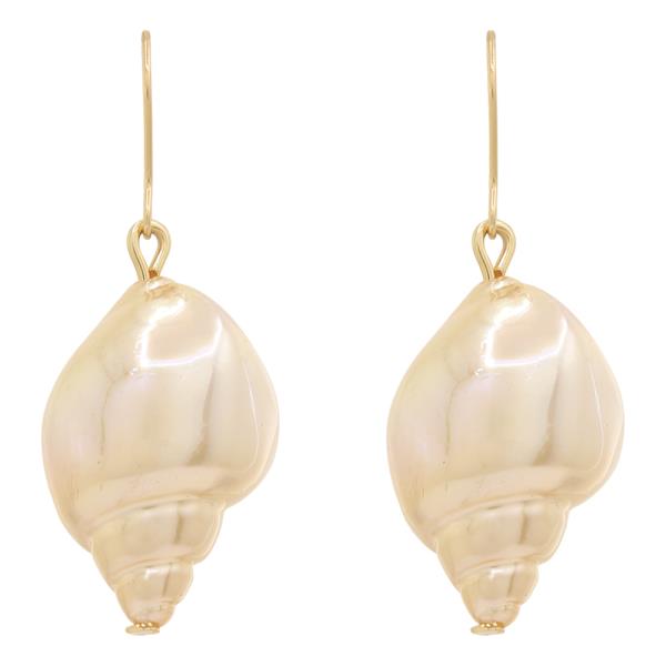 SHELL METAL EARRING