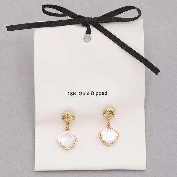 SEASHELL DANGLE GOLD DIPPED EARRING