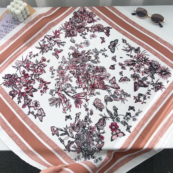 FLOWER SILKY BANDANA SQUARE NECK SCARF