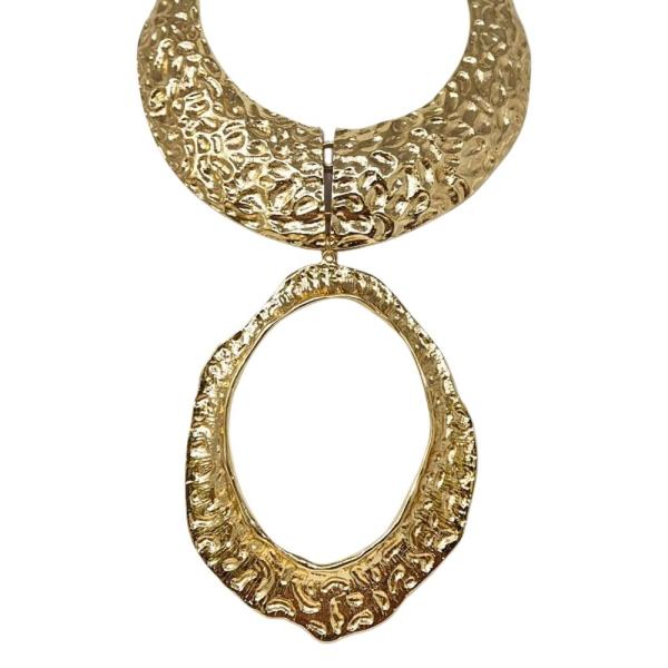 METAL ORNATE PENDANT STATEMENT NECKLACE EARRING SET