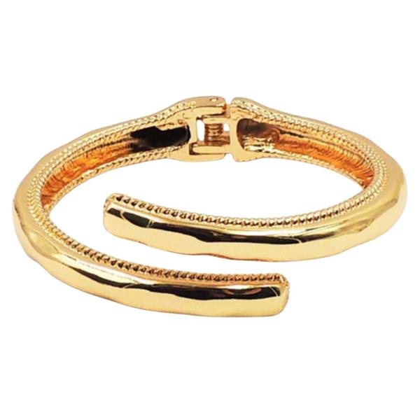 HAMMER CROSS OVER HINGE BANGLE BRACELET