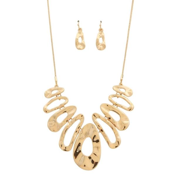 METAL ABSTRACT DISC STATEMENT NECKLACE EARRING SET