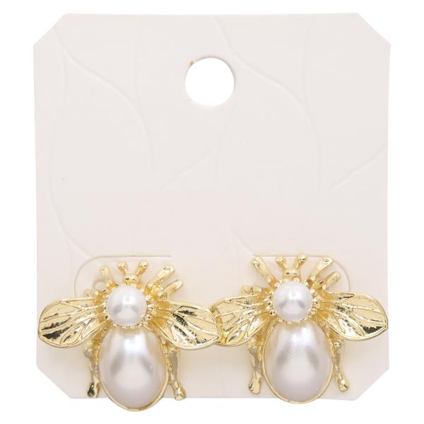 PEARL BUG SHAPE EARRING