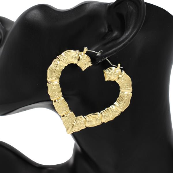 ORGANIC METAL HEART HOOP EARRING