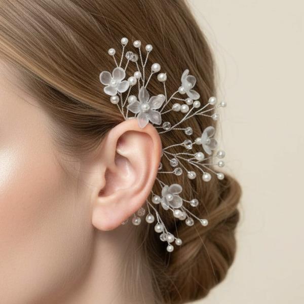 FLORAL EAR CUFF WITH PEARLS