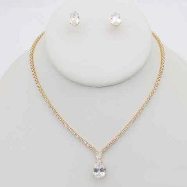 CZ CRYSTAL PENDANT NECKLACE EARRING SET