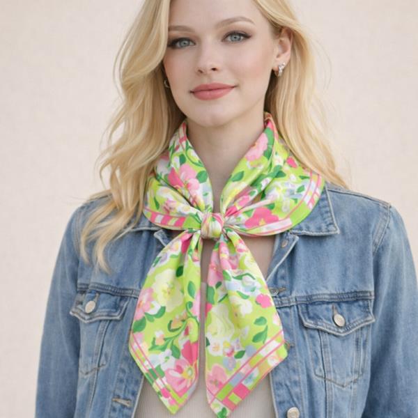 FLORAL PRINT SQUARE SCARF